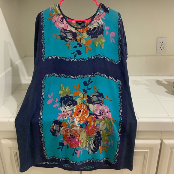 Tolani Tops - Tolani Floral Top